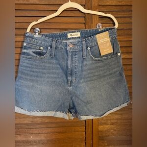 NWT Madewell High Rise Curvy Denim Shorts size 32 Medium Wash Cuffed